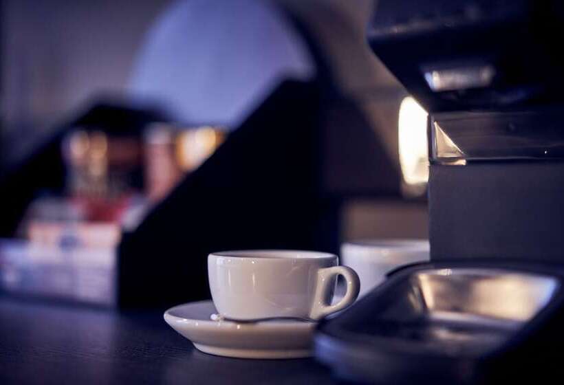 Номер Клуб, Malmaison Belfast