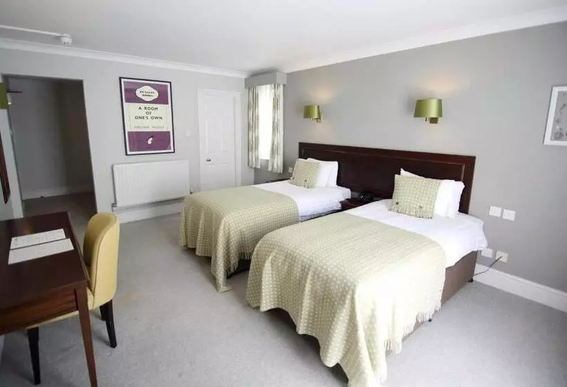 اتاق کلاسیک, Mercure Gloucester  Bowden Hall