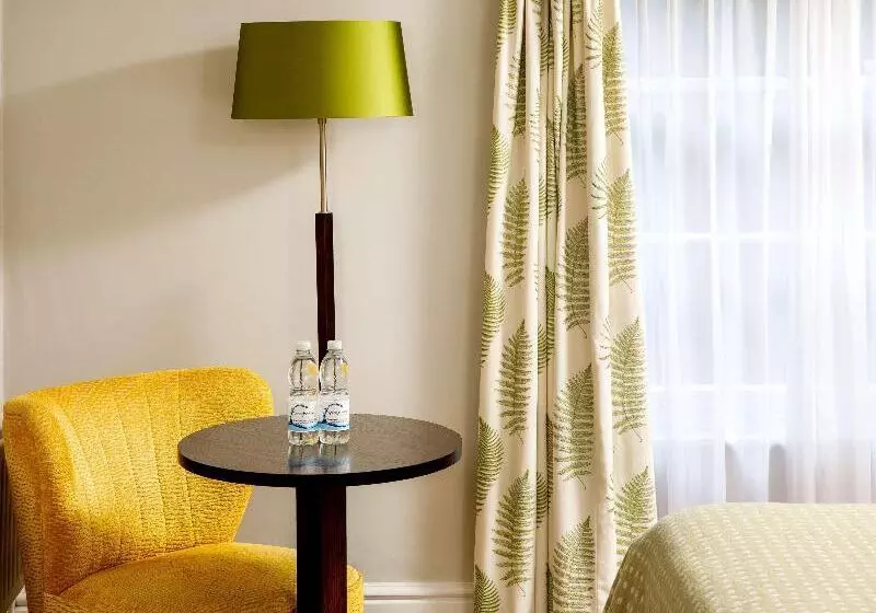 اتاق کلاسیک خانوادگی, Mercure Gloucester  Bowden Hall