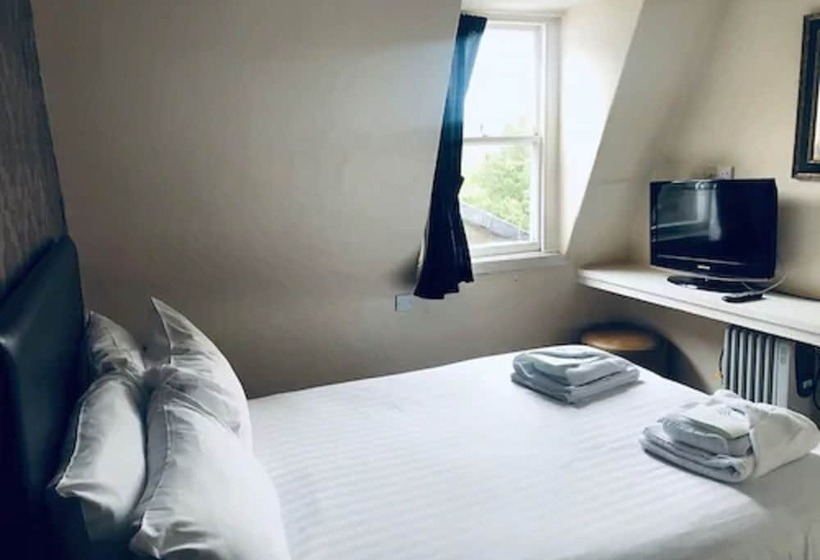 Номер Basic, Parade Park Bath