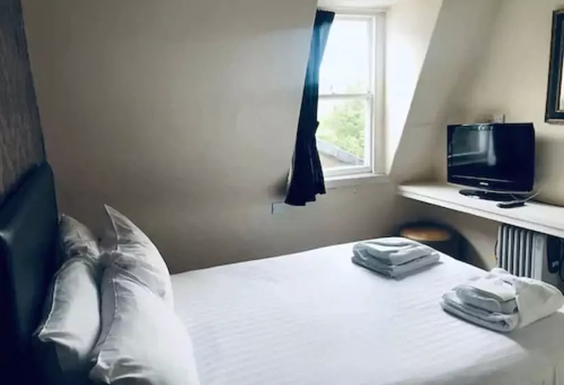 Chambre Basic, Parade Park Bath