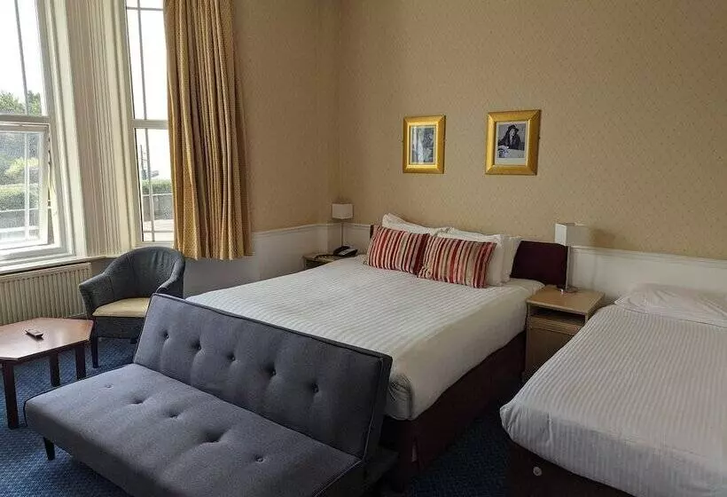 اتاق سوپریور با چشم‌انداز دریا, The Hermitage Hotel   Oceana Collection