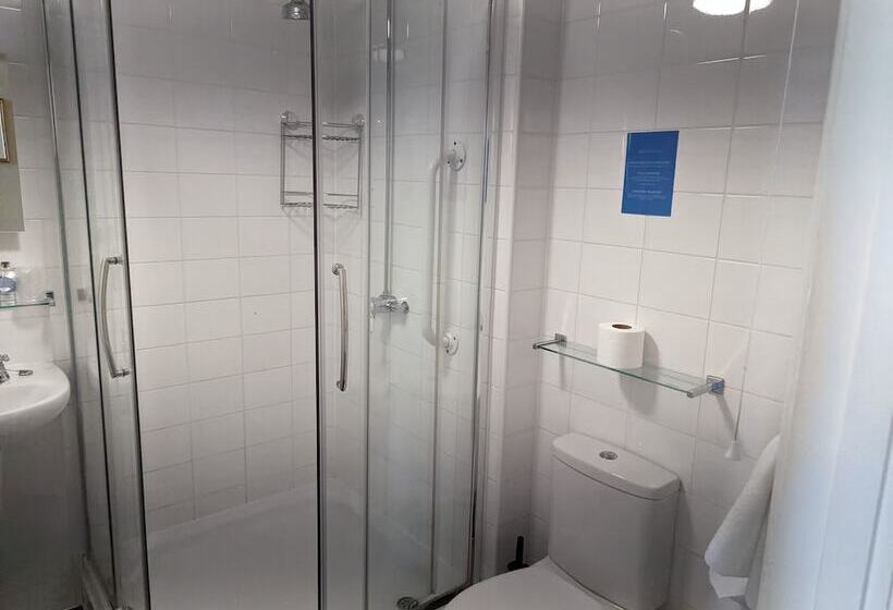 غرفة سوبيريور مطلّة علي البحر, The Hermitage Hotel   Oceana Collection