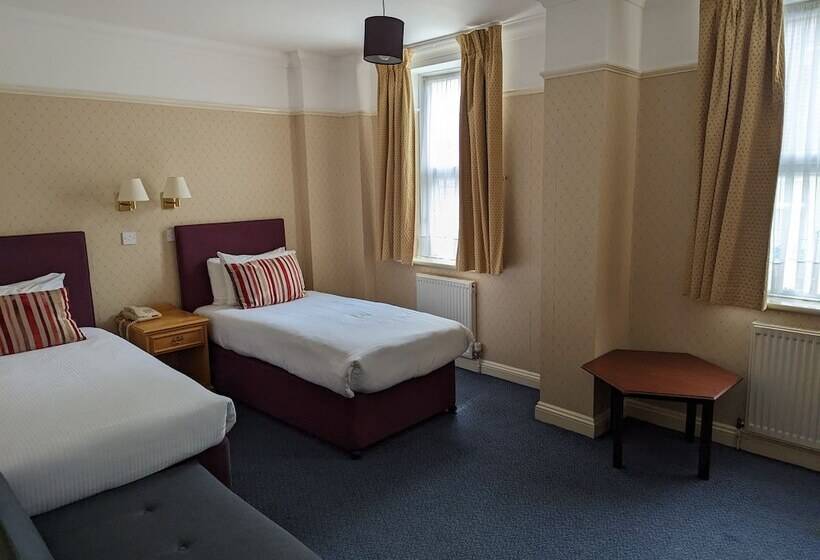 ベーシックルーム, The Hermitage Hotel   Oceana Collection