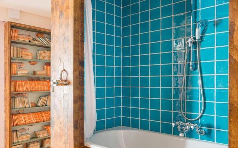 اتاق لوکس, The Portobello