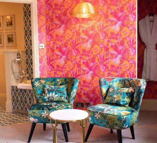 اتاق سوپریور, The Portobello