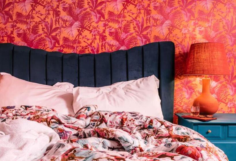 اتاق سوپریور, The Portobello