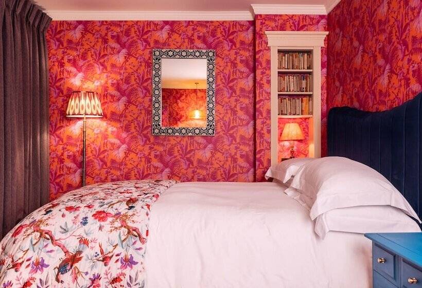 اتاق سوپریور, The Portobello