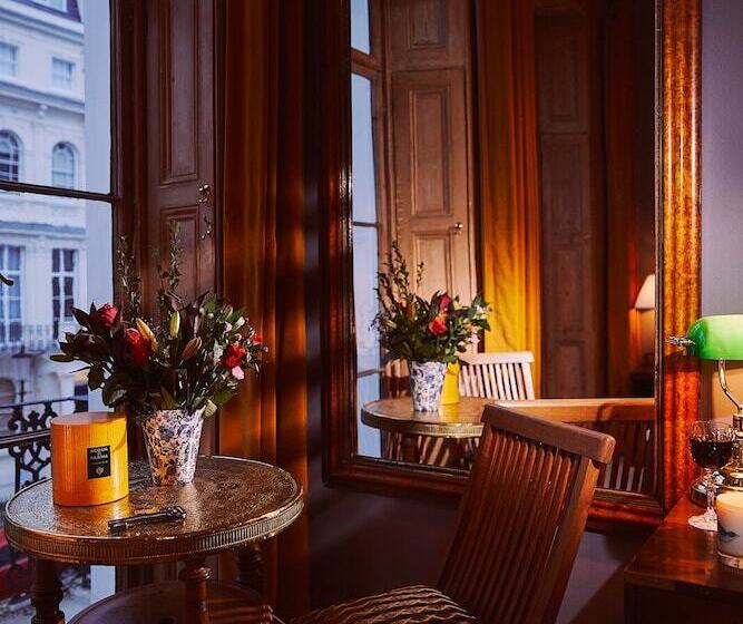 اتاق سوپریور, The Portobello