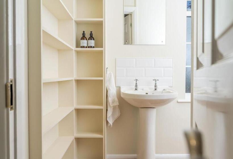 침실 1개 주택, Monkey Island Estate Small Luxury Hotels Of The World