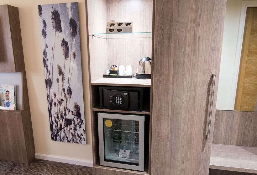 수피리어 룸, Novotel Coventry