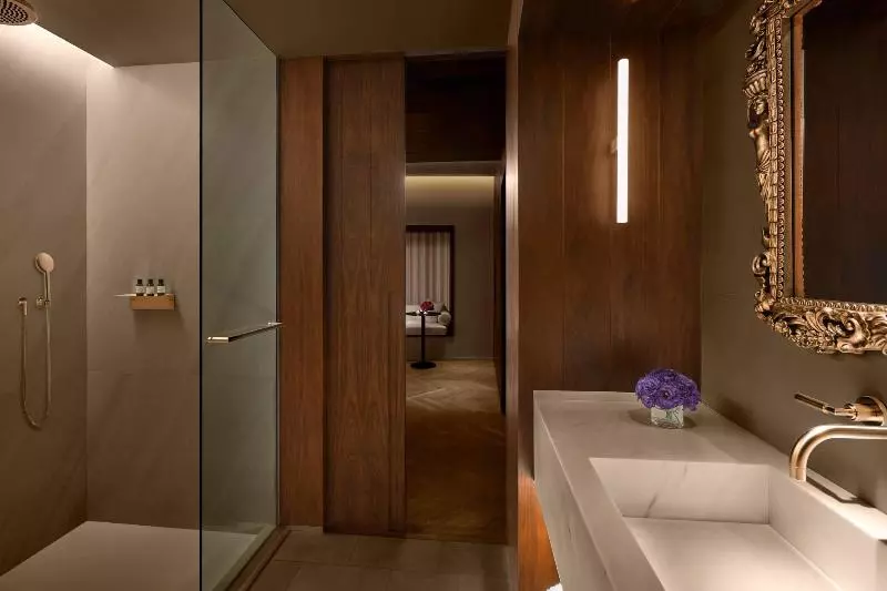 Superior-huone, Novotel Coventry