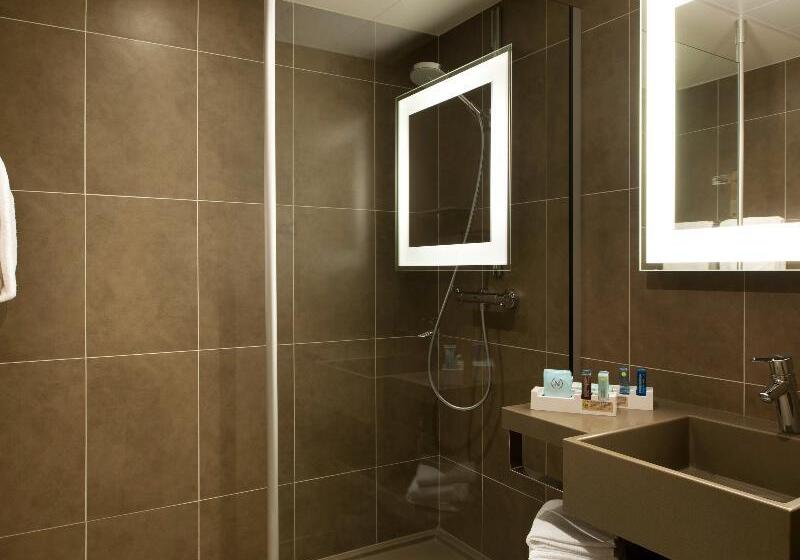 스탠다드 룸, Novotel Coventry