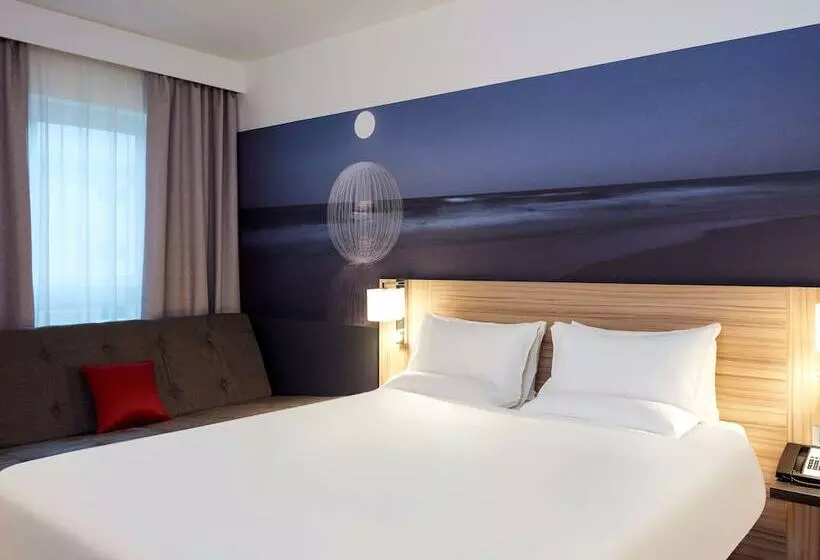 スーペリアールーム, Novotel London Stansted Airport