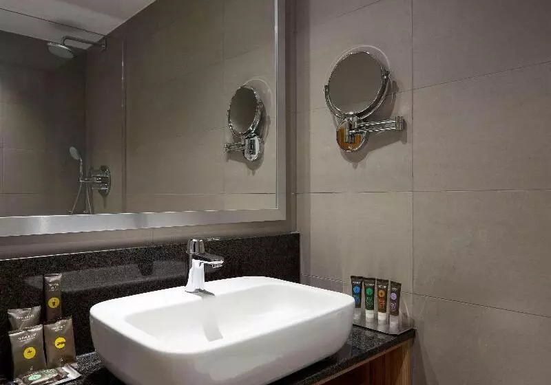 エクゼクティブルーム, Novotel London Stansted Airport