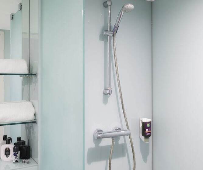 غرفة تنفيذية, Novotel Sheffield Centre