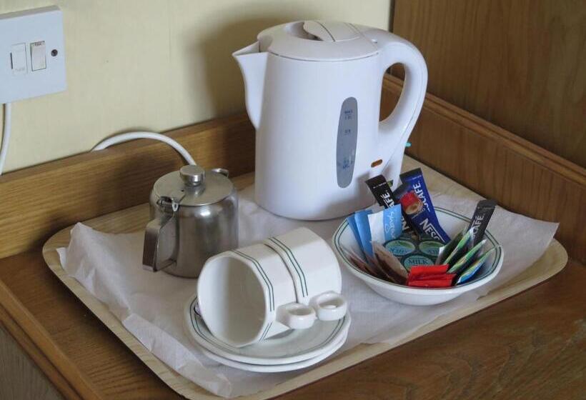 标准间, Cardiff Sandringham