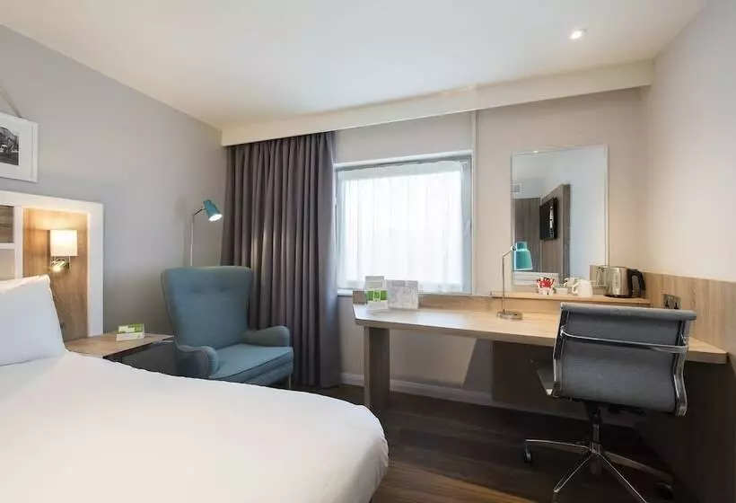 スタンダードルーム, Holiday Inn London Shepperton, An Ihg