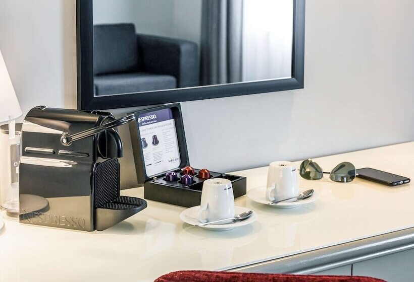 家庭间, Mercure Dartford Brands Hatch Hotel & Spa