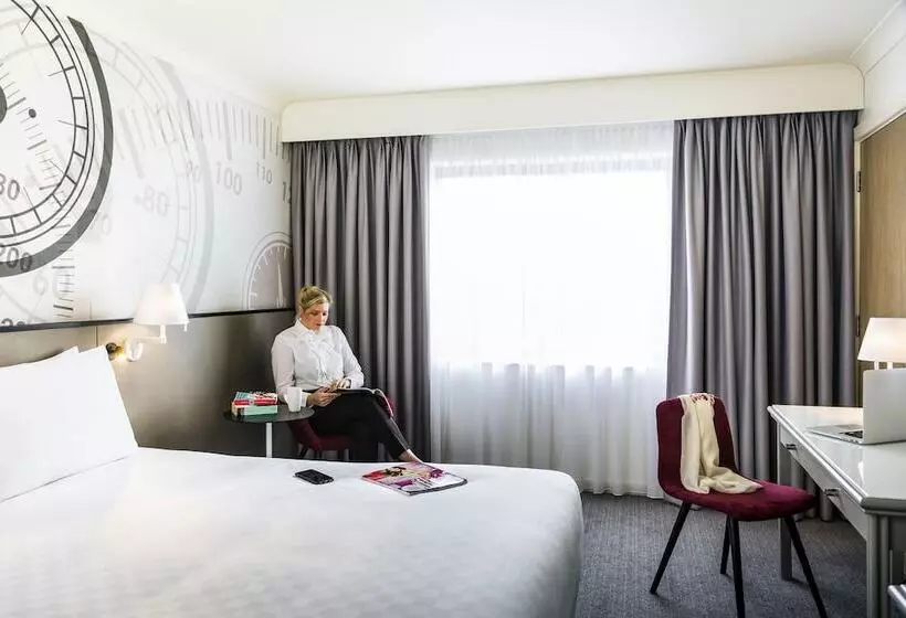 プレステージルーム, Mercure Dartford Brands Hatch Hotel & Spa
