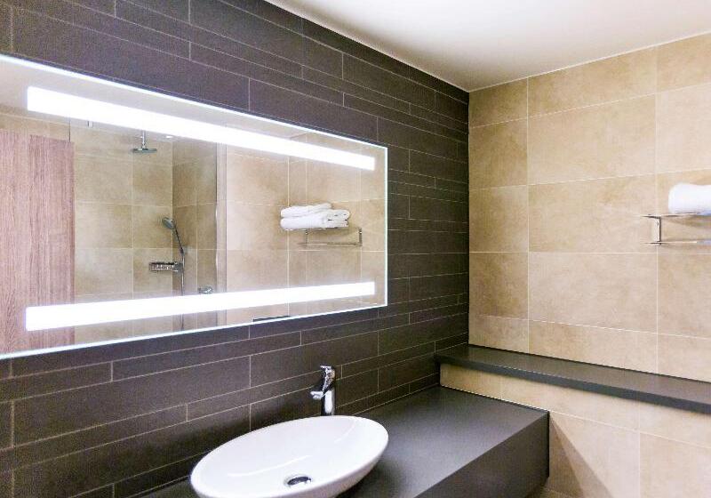 Классический Номер, Mercure Dartford Brands Hatch Hotel & Spa