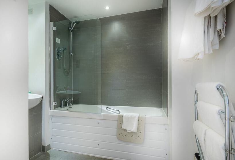 Quarto Estandar Vista Mar, Queens Hotel & Spa