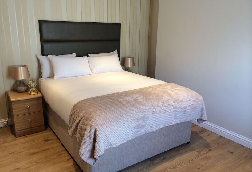 スタンダードルーム, Queens Hotel & Spa