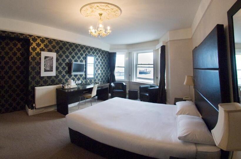 Номер Стандарт Вид на Море, Queens Hotel & Spa