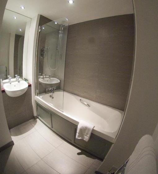 オーシャンビュースタンダードルーム, Queens Hotel & Spa