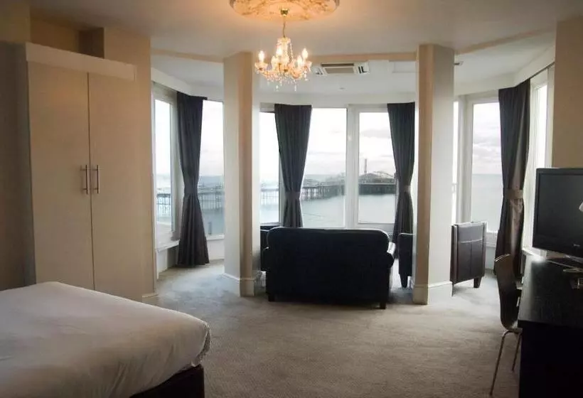 سوییت, Queens Hotel & Spa