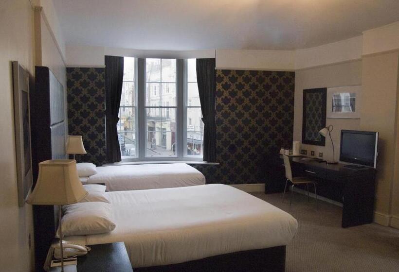 スタンダードトリプルルーム, Queens Hotel & Spa