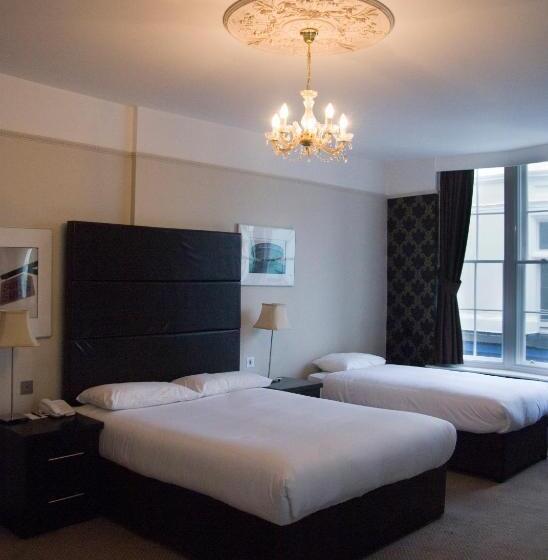 スタンダードトリプルルーム, Queens Hotel & Spa