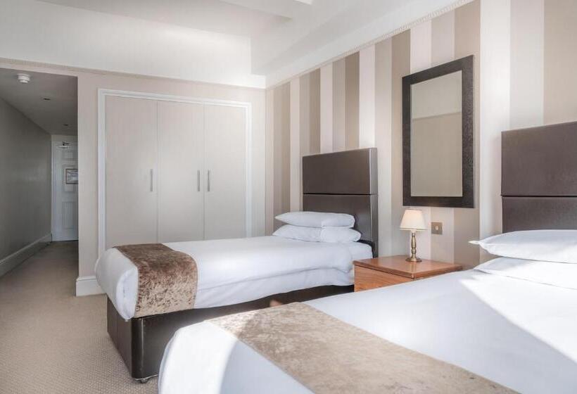 オーシャンビュースタンダードルーム, Queens Hotel & Spa