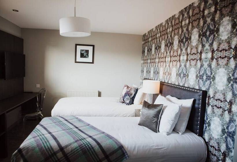 スタンダードルーム, Richmond Park