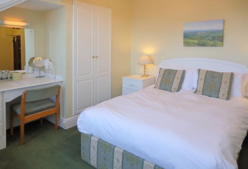 חדר סטנדרט, Saxonville