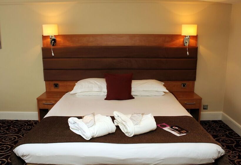 חדר סטנדרט, The Legacy Rose & Crown