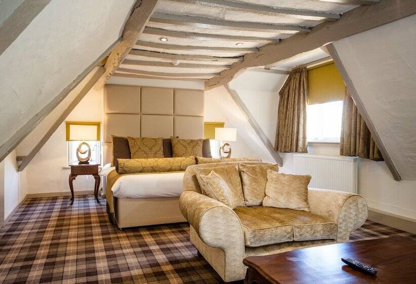 סוויטה, The Legacy Rose & Crown