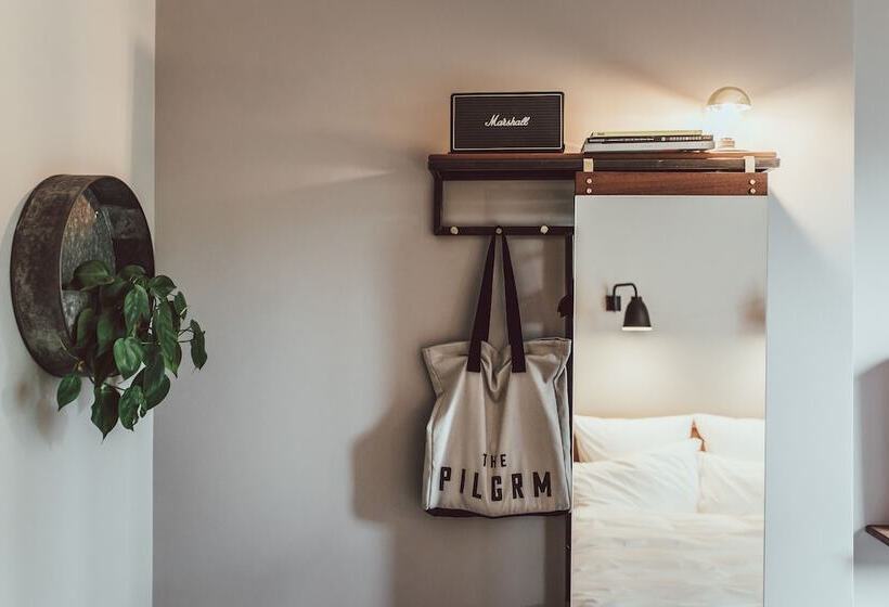 Standard Room, The Pilgrm