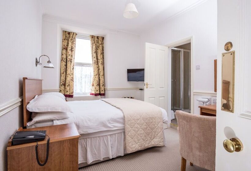 חדר סטנדרט, The Queens