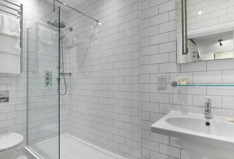 豪华房间, The Tophams