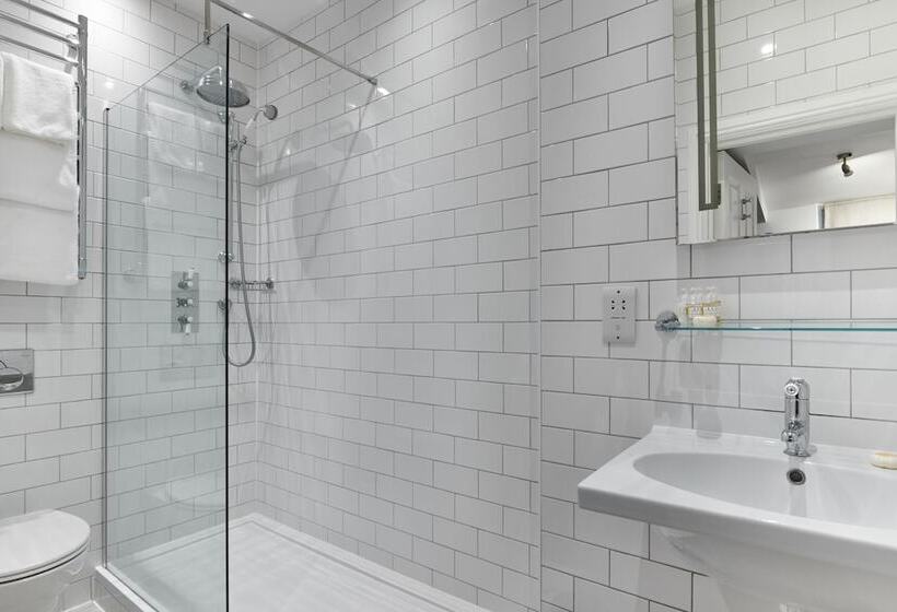 豪华房间, The Tophams