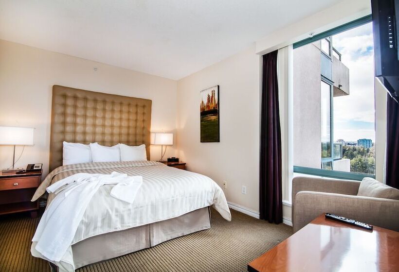 סוויטה, Executive Hotel Vancouver Airport