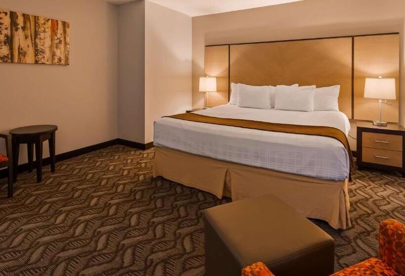 キングサイズベッドのデラックスルーム, Days Inn By Wyndham Airdrie