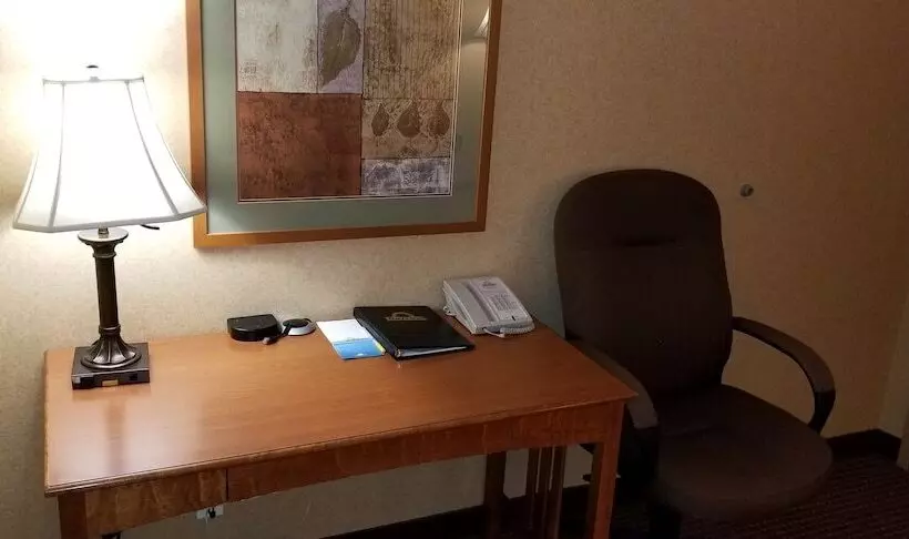 Deluxe-huone, Days Inn By Wyndham Swift Current