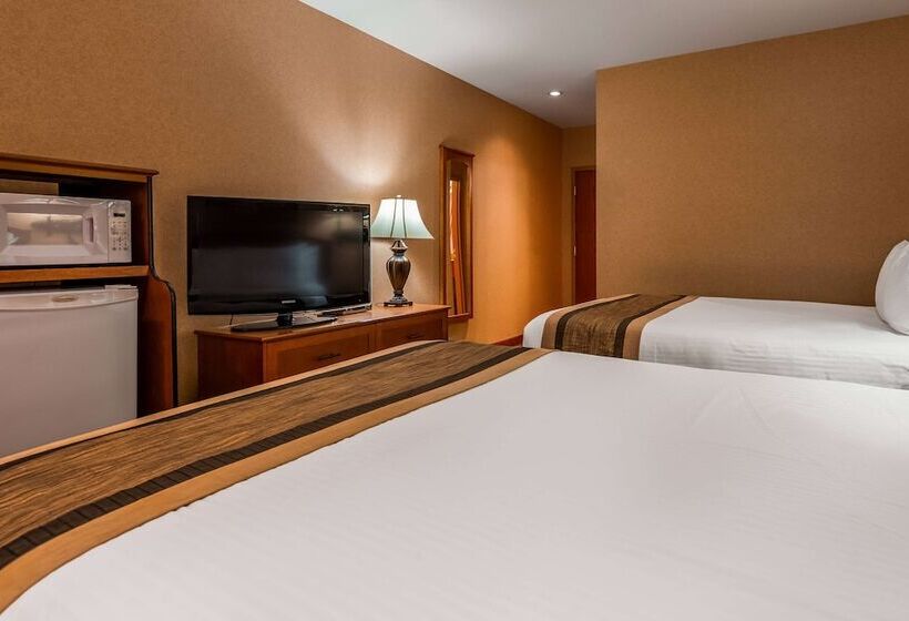 Deluxe Suite, Days Inn By Wyndham Swift Current