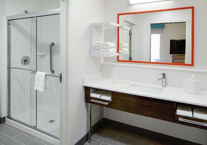 Superior Suite, Days Inn By Wyndham Swift Current