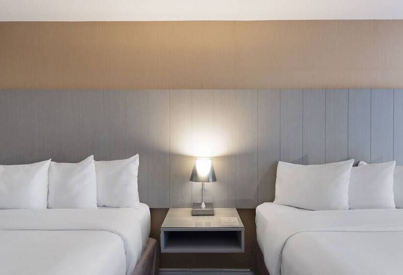 חדר דלוקס, Executive Hotel Vancouver Airport