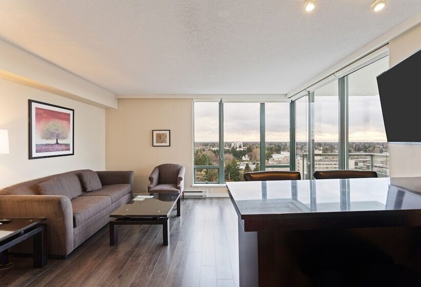 スイート, Executive Hotel Vancouver Airport