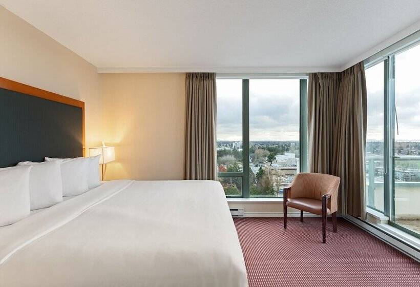 סוויטה, Executive Hotel Vancouver Airport