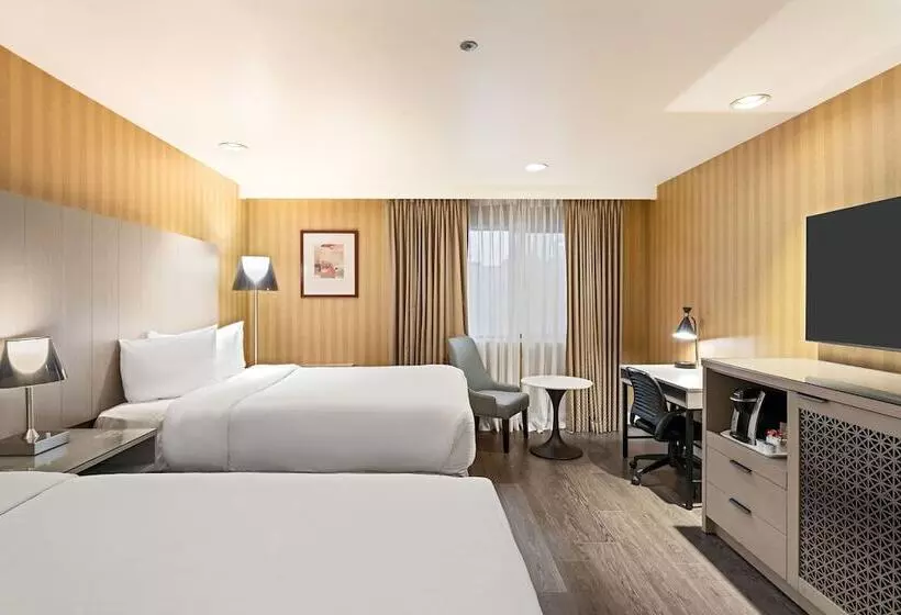 اتاق استاندارد, Executive Hotel Vancouver Airport